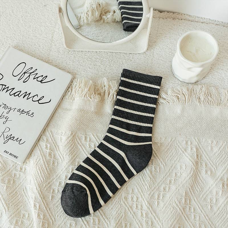 Socks women's autumn and winter new combed cotton striped high socks